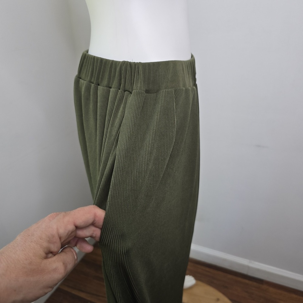 Cider Womens 1XL Ribbed Wide-leg Pant Trouser Elastic Waist Pockets Olive NWT - Picture 5 of 9